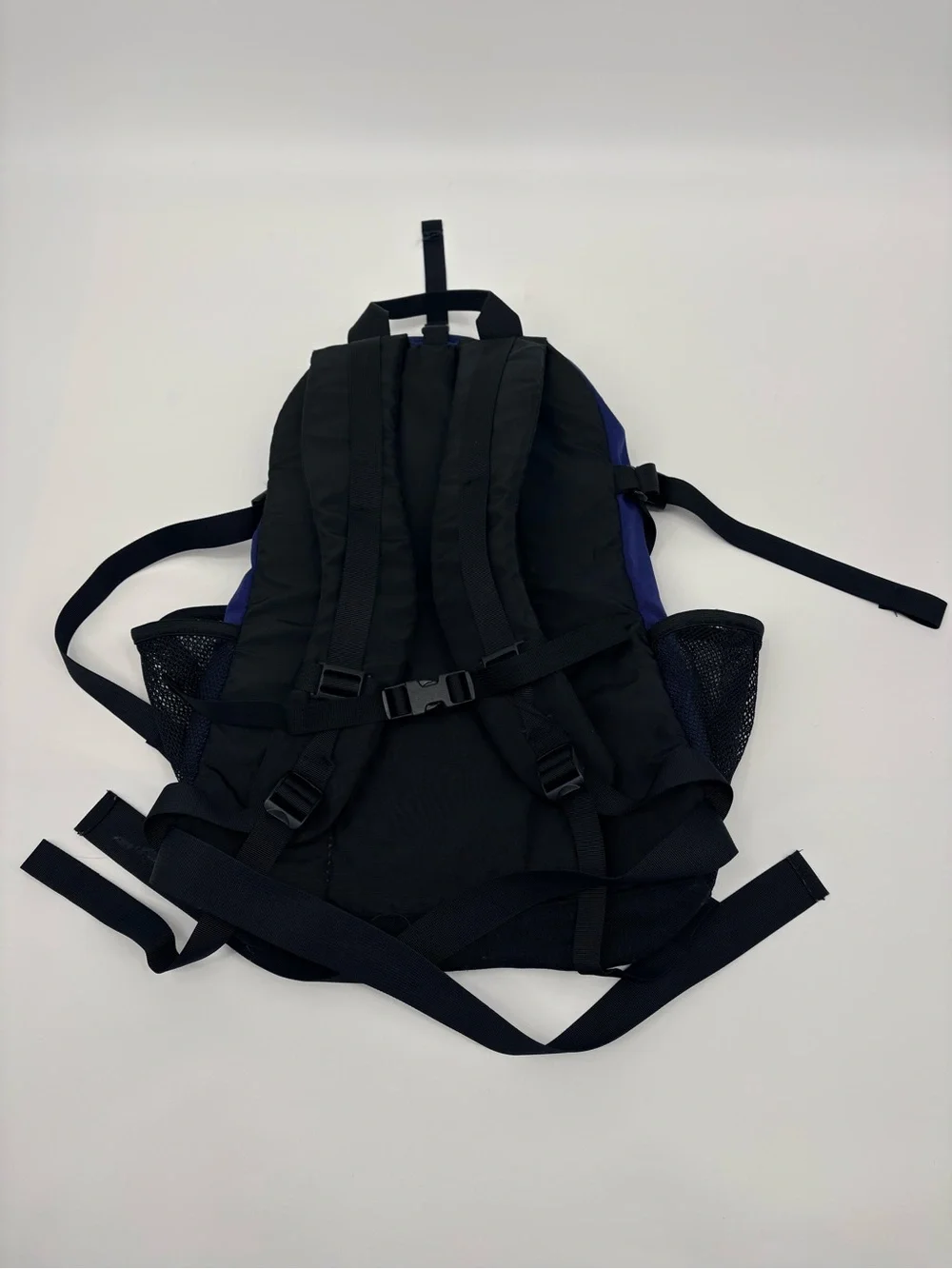 REI vintage Black & Blue Hiking Backpack